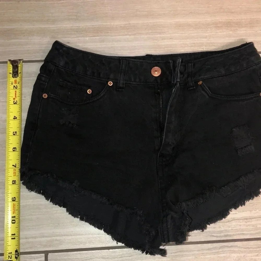 High-waist, Black Jean Shorts - Picture 6 of 6